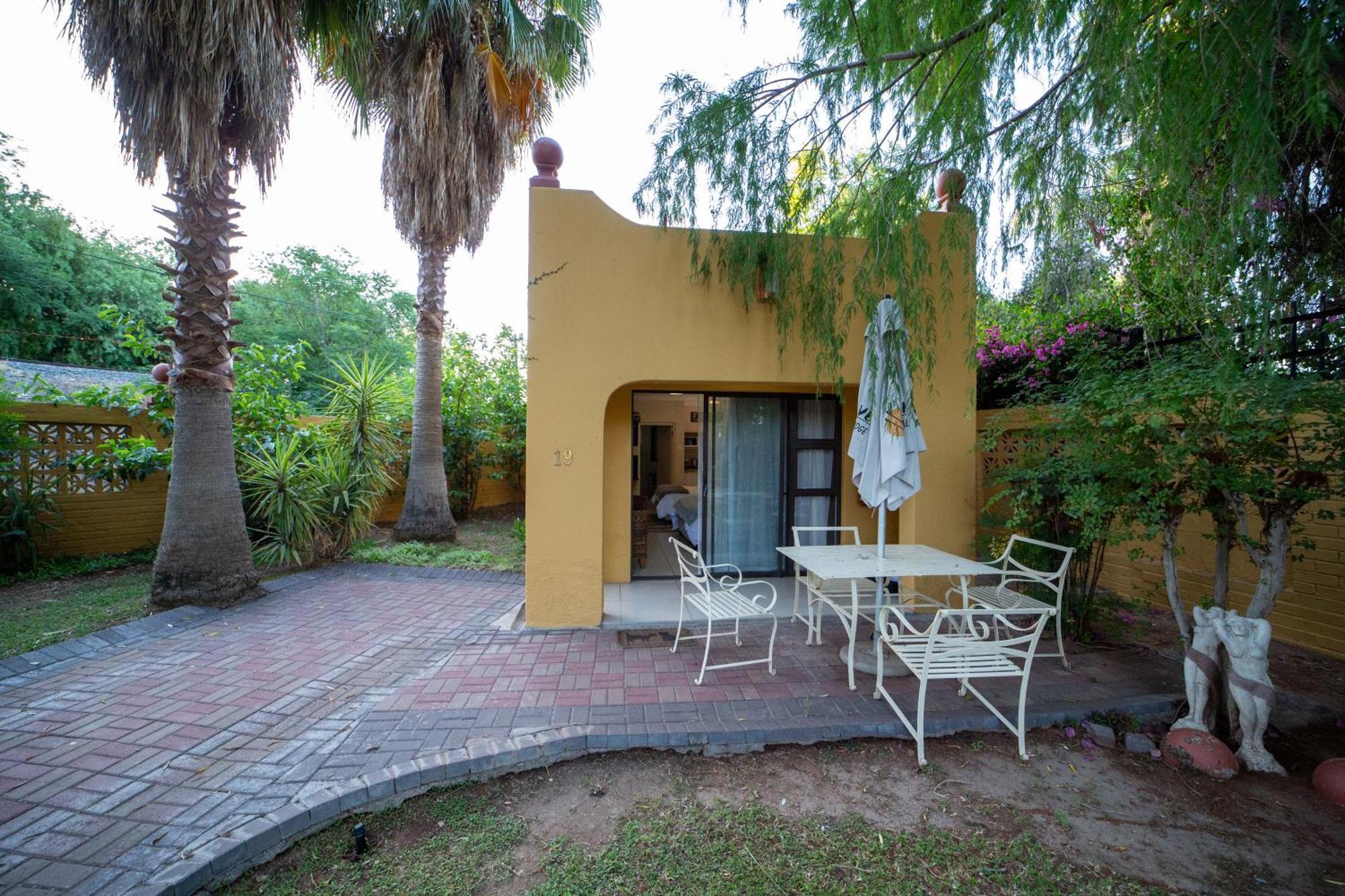 Sun River Kalahari Lodge Upington Bagian luar foto