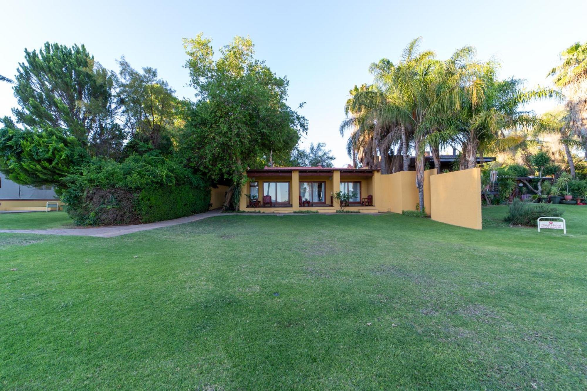 Sun River Kalahari Lodge Upington Bagian luar foto