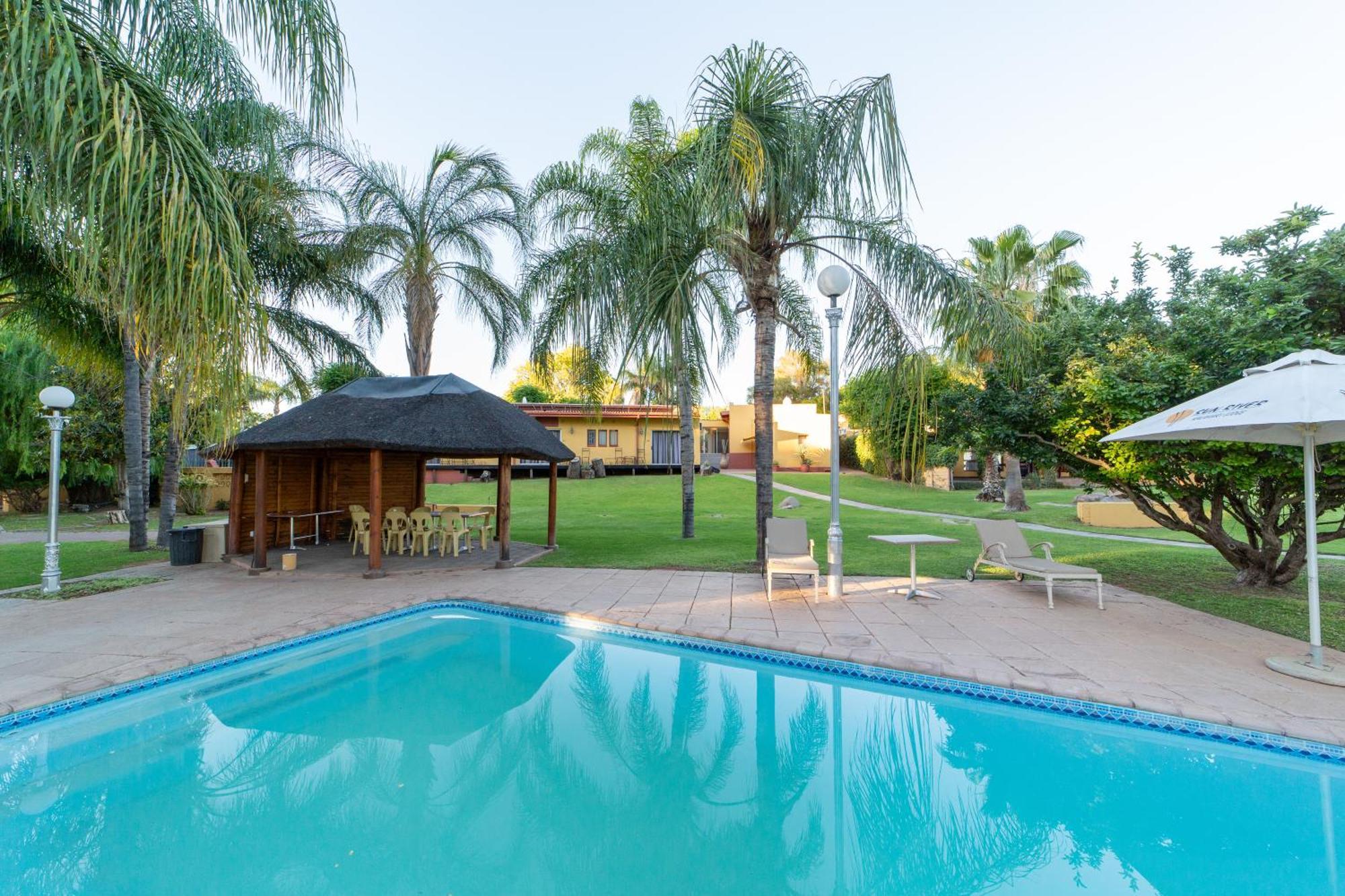 Sun River Kalahari Lodge Upington Bagian luar foto